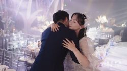-GRACE KELLY婚纱与礼服(北京店)