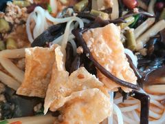 -粉家柳州螺蛳粉(杨宅路店)