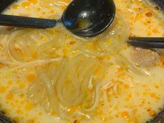 -巴辣仔烤鱼鸡煲(上水店)