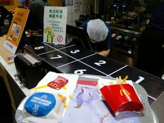 -麦当劳(东直门外大街店)