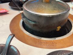 -芸山季·云南山珍菌火锅(人民广场来福士店)