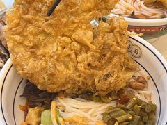 -弘束束柳州深巷螺蛳粉(珠江路店)