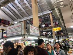 -瓦洛洛传统市场
