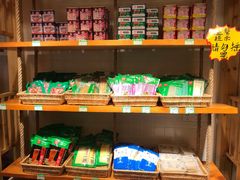零售区-锅圈食汇火锅烧烤食材超市(民丰家园店)