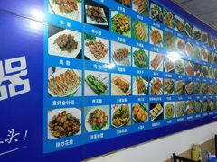 -兆辉木炭海鲜烧烤·海鲜小炒