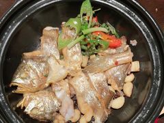 -江上荟·创意中国菜(绿地缤纷城店)