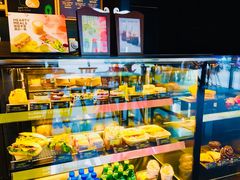面包甜点陈列柜-星巴克(无锡苏宁天御广场店)