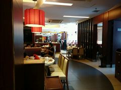 -喜鹊愉家酒店(郑州曼哈顿博览中心地铁站店)