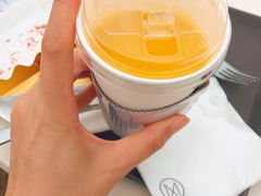 Jeju&nbsp;apple&nbsp;mango&nbsp;juice-Cafe Aewol Monsant