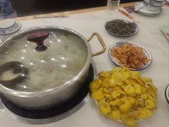 -朴小妹人参鸡汤火锅(长白山万达店)