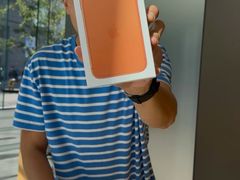 -Apple零售店(华贸购物中心店)