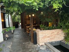 -汤宴·参须肚包鸡(南京路店)