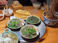 -大众跷脚牛肉馆·非遗传承单位(峨眉山店)