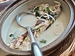 -天乐农家鱼头王(天目湖店)