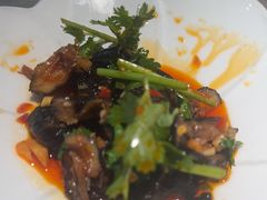 去骨黑鸡爪-鱼你相聚·河鲜馆(袁家岭店)