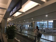 -上海浦东国际机场-T2航站楼