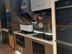 -百安居装修建材卖场(南山店)