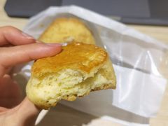 -SKROLL卡特司库·蛋糕定制·生吐司·司康(古北程家桥店)