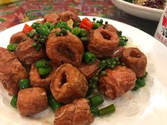 -闯关东东北农家菜(崂山石老人店)