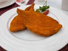 酥炸猪排-小白桦西餐厅