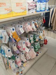 -乐友孕婴童(刘家窑店)