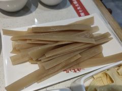 -井格重庆火锅(西直门凯德Mall店)