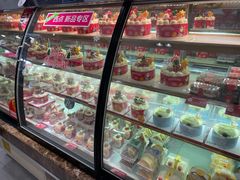 面包甜点陈列柜-味多美(上南路店)