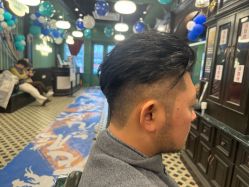 -海文先生国潮烫染男士理发馆