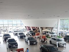 -成都中升汇迪奥迪4S店(奥特莱斯店)