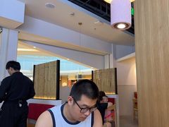 -蜜桃餐厅·伴山(绿宝广场店)