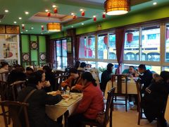 大堂-粤香村(清真川菜店)