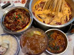 -大芊金重庆串串火锅(南京路店)