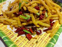 -肥肥虾庄·金牌油焖大虾(首义路店)