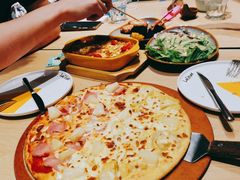 -必胜客(WOW中心城店)