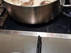 -捞王锅物料理(上海世茂广场店)