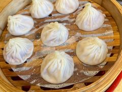 招牌鲜肉小笼汤包-玖鲜小笼(中山广场店)