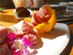 夏威夷风情牛肉粒-草原塞蛮羊火锅城(港湾店)