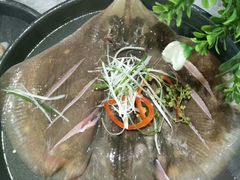 -蓝珊瑚蒸汽海鲜餐厅(龙奥店)