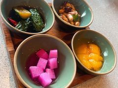 餐前小菜-半山腰·云南菜(侨福芳草地店)