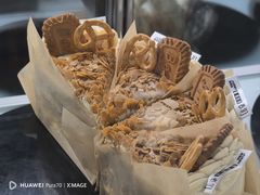 -卷们·现制生日蛋糕·蓝风车动物奶油(金源店)