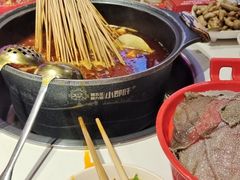 -钢管厂五区小郡肝串串香(蜀都万达店)