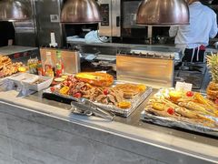 -飨食汇全日制餐厅·昆山皇冠假日酒店(九方店)