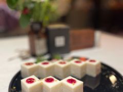 -龙猫意杯花园餐厅(芙蓉湖店)