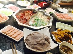 -仁虎老火锅(黄泥磅店)
