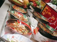-四囍码头海鲜烧烤自助火锅(外滩南京东路悦荟广场店)