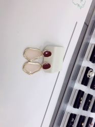 -Wisezone唯点穿耳打耳洞专业国际连锁品牌