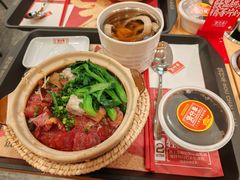 -华记煲仔华·煲仔饭(三元里万科里店)