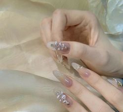 -LILY NAILS美甲美睫