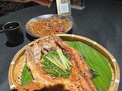 香茅草烤鱼-松茸小馆·云南特色餐厅