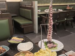 -得意咚瓜·顺德鱼生·冬瓜火锅(深圳首店)